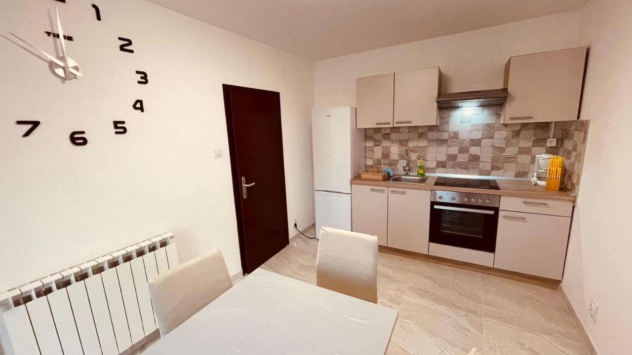 The Secret Orchid Apartment Rovinj Exterior photo