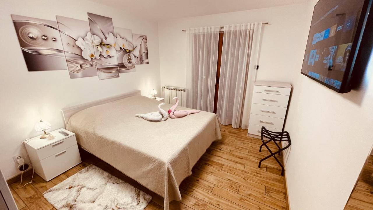 The Secret Orchid Apartment Rovinj Exterior photo
