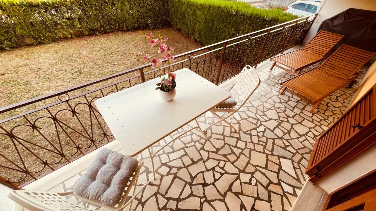 The Secret Orchid Apartment Rovinj Exterior photo