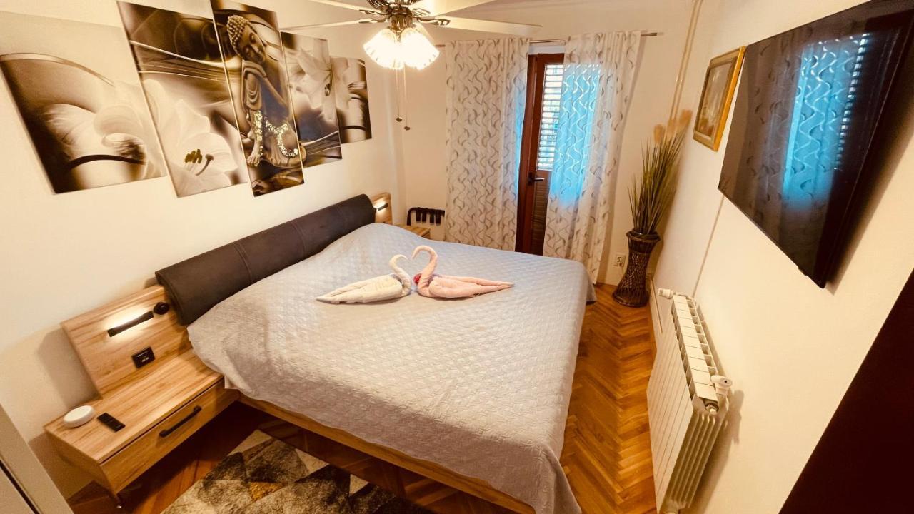 The Secret Orchid Apartment Rovinj Exterior photo