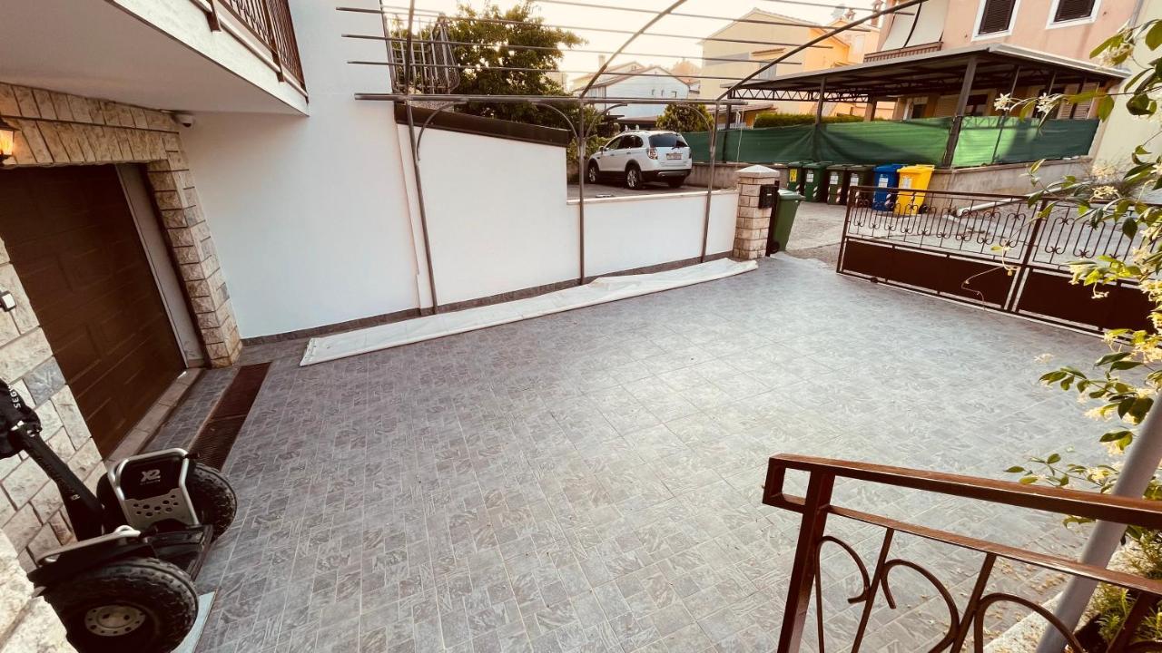 The Secret Orchid Apartment Rovinj Exterior photo